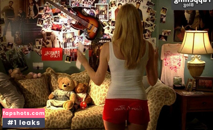 April Bowlby gallery photo #14