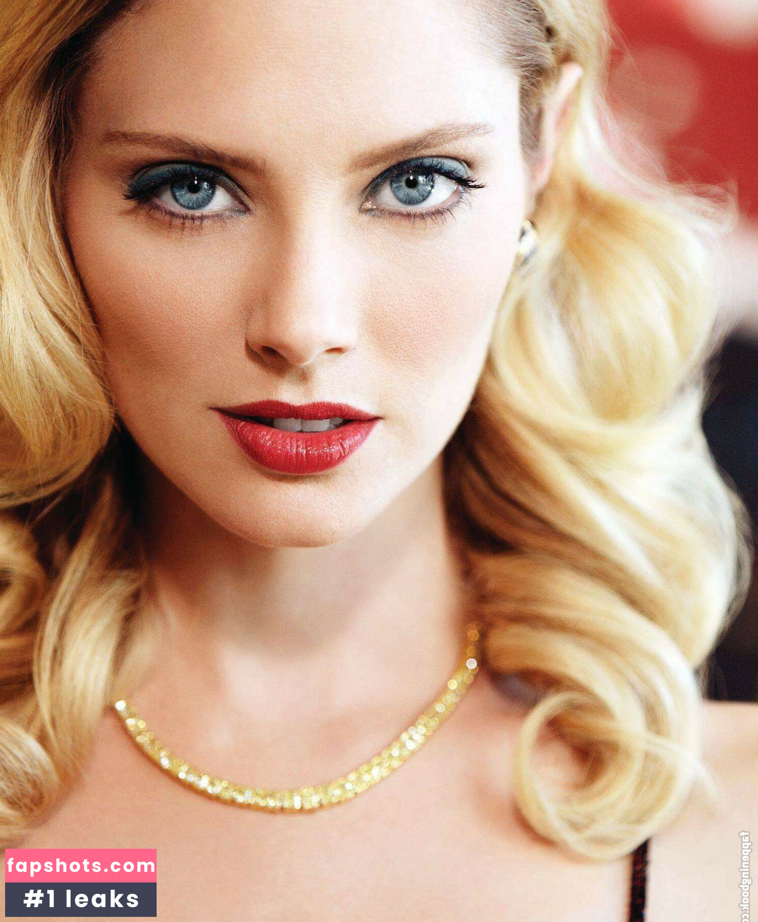 April Bowlby gallery photo #7