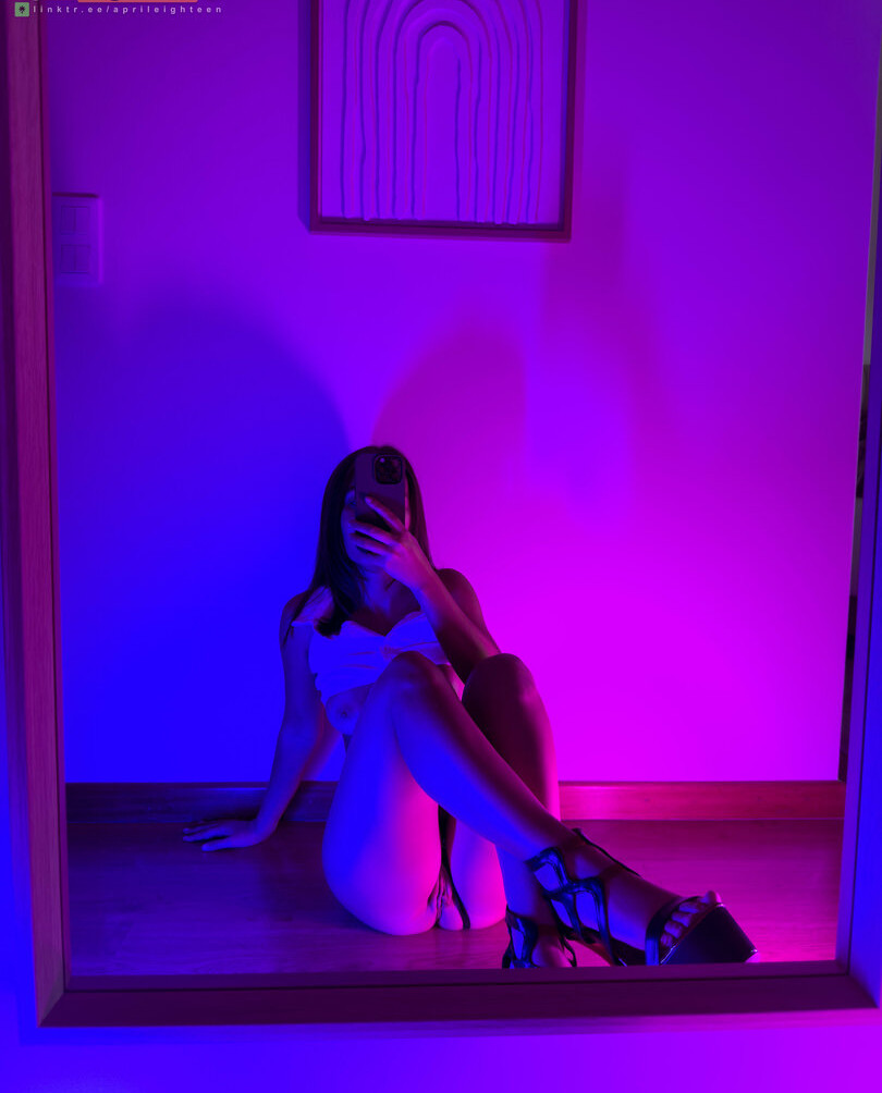 april-eighteen gallery photo #309