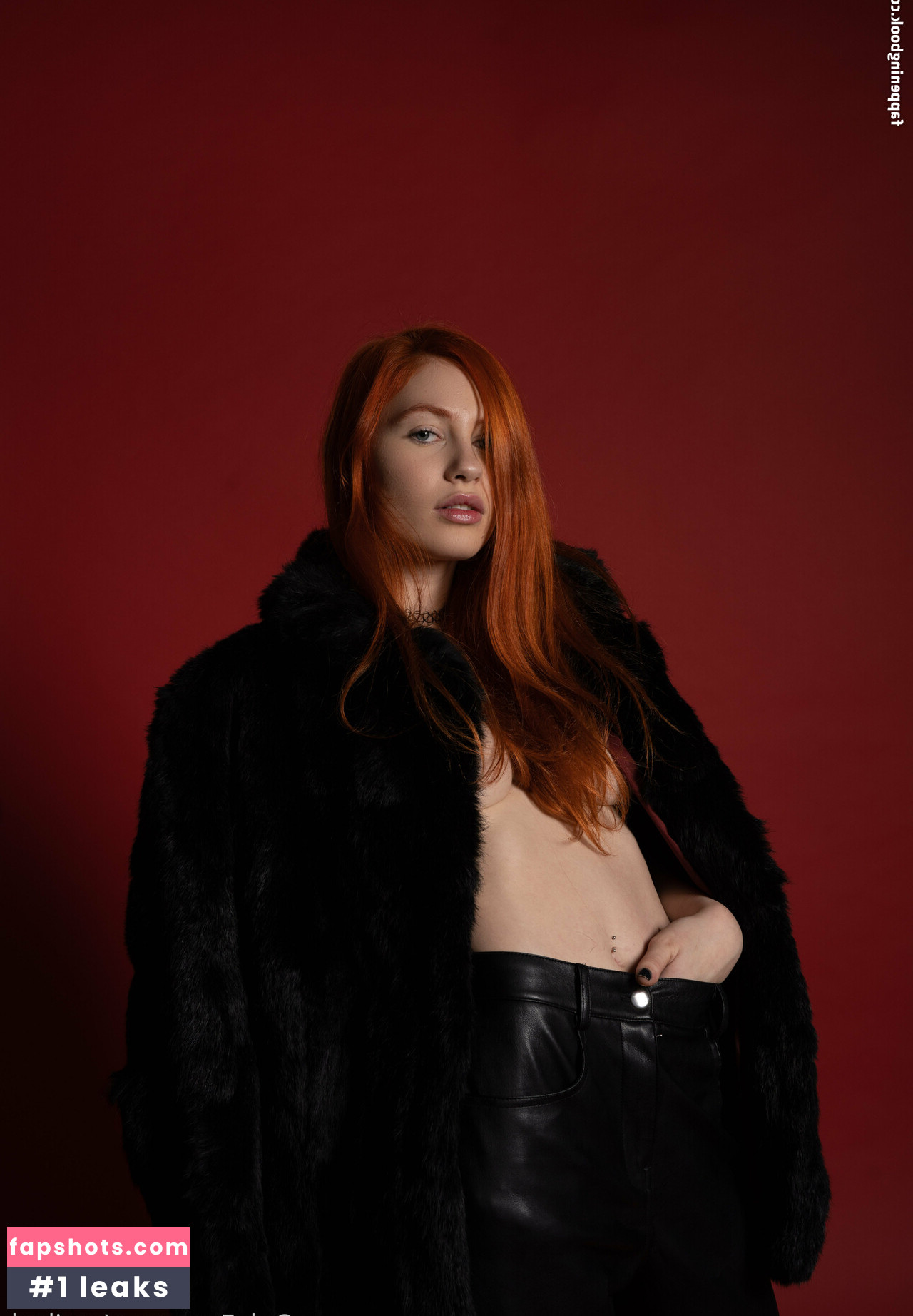 April Harel gallery photo #9