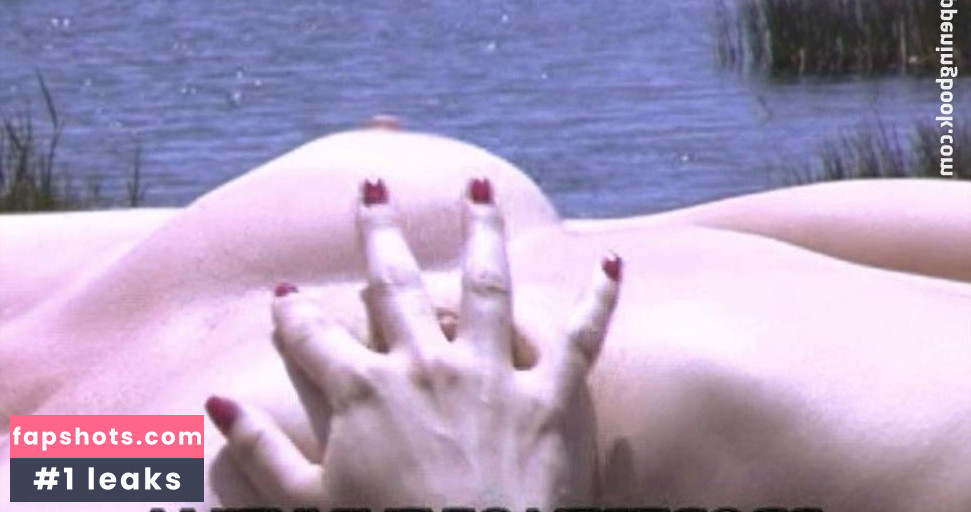 April Renee gallery photo #2