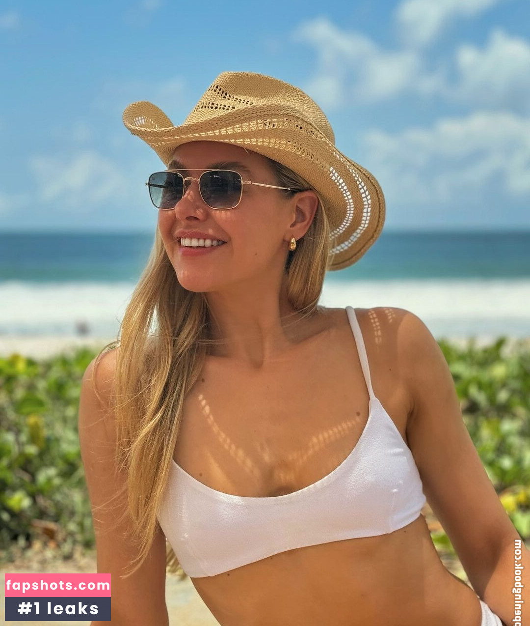 April Rose Pengilly Nude Leaks OnlyFans Photos #4 - LeakJerk