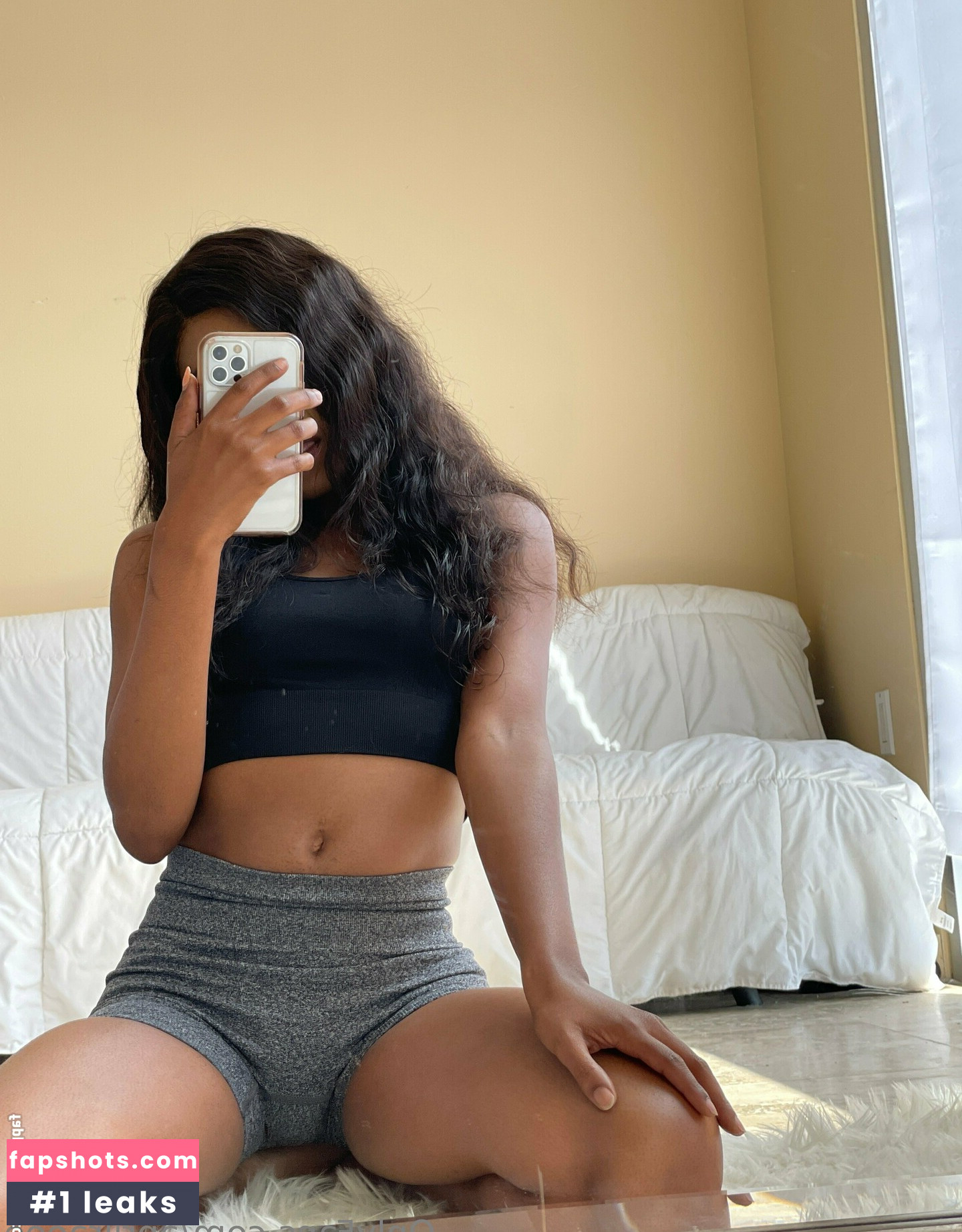 aprilraeee gallery photo #5