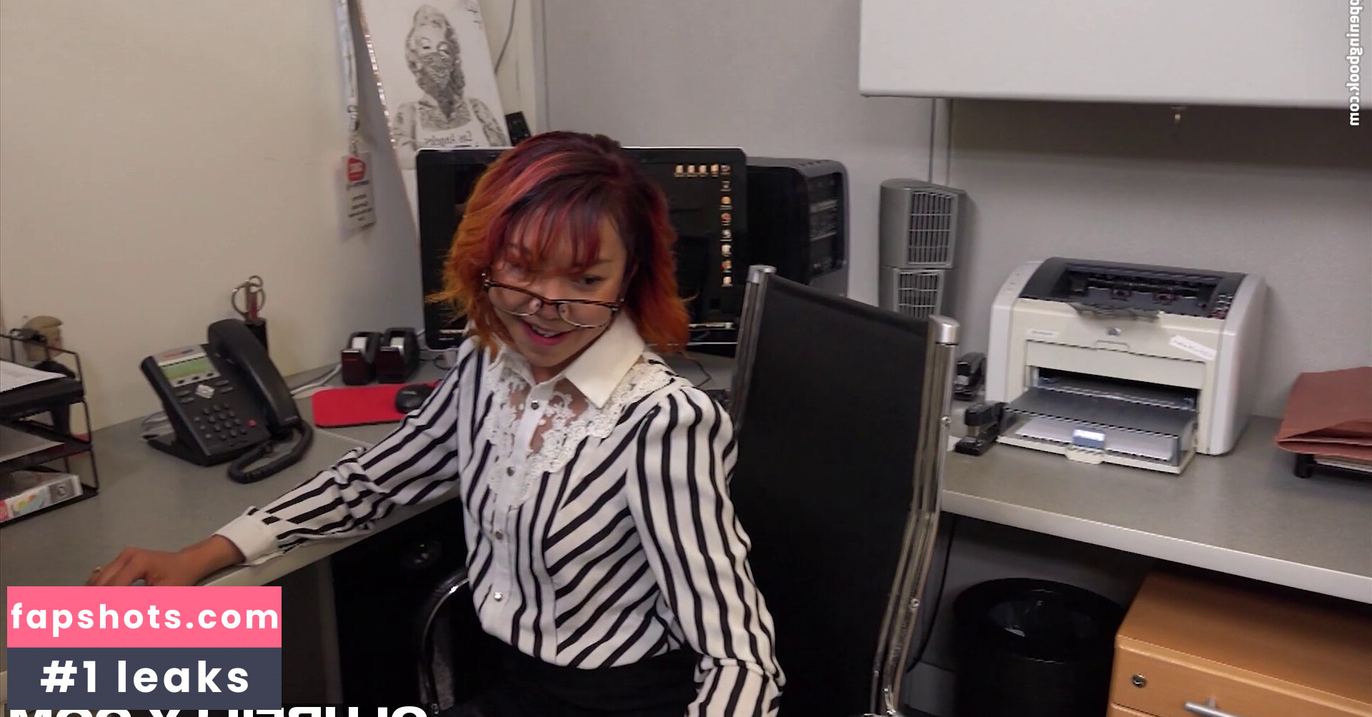 Arabelle Raphael gallery photo #3