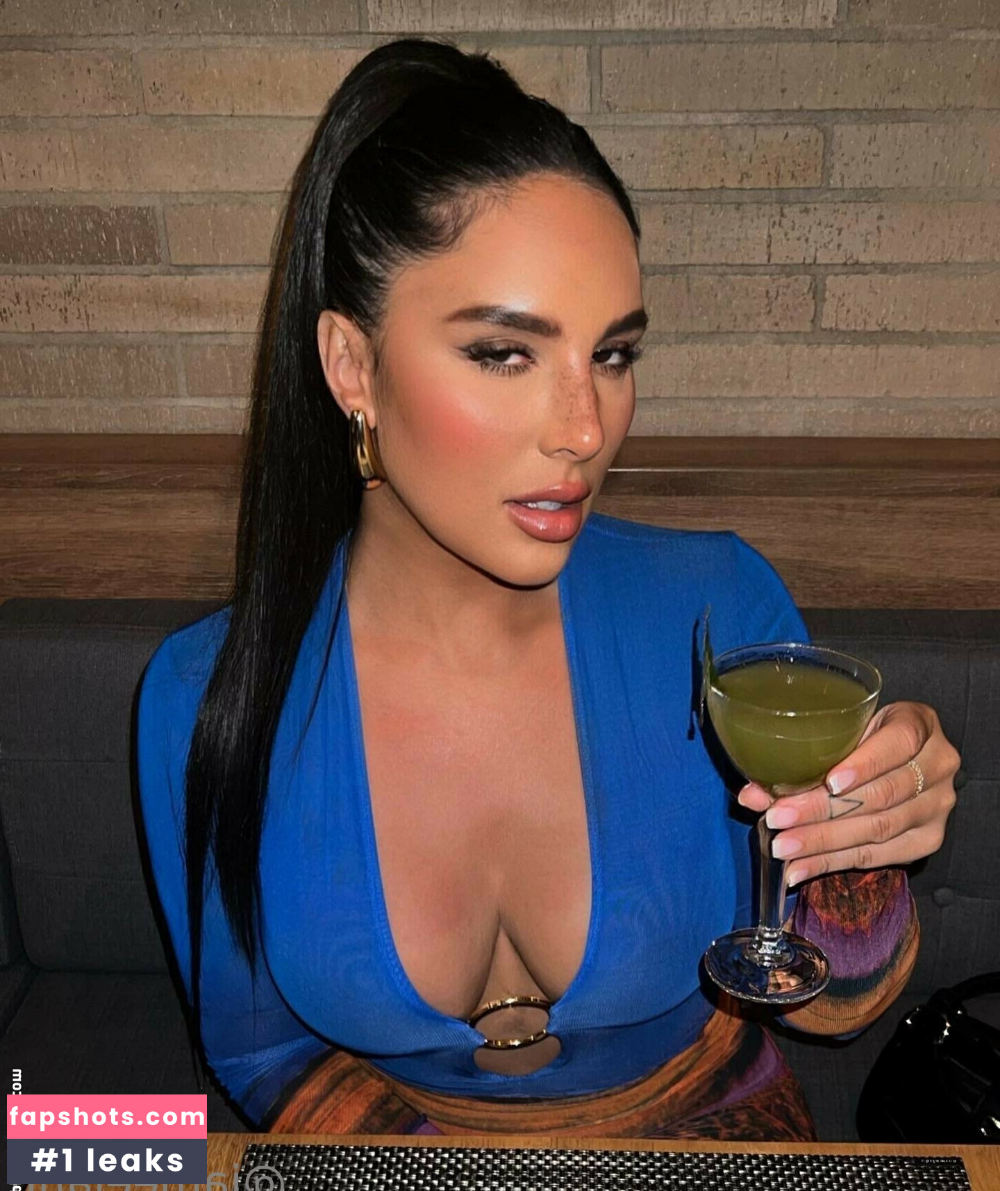 Arabic Princess gallery photo #124