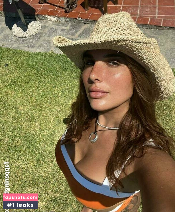 Arabic Princess gallery photo #31