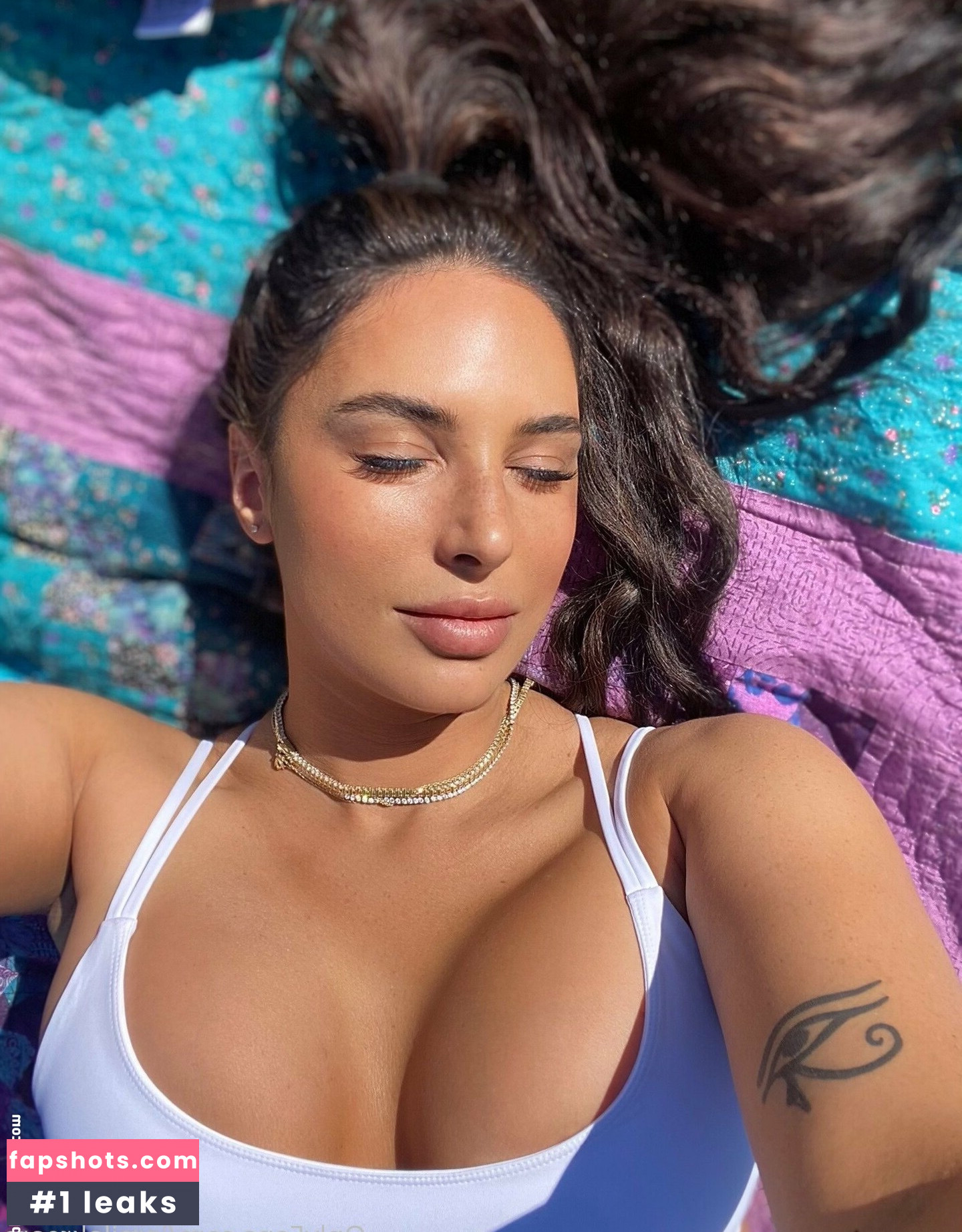 Arabic Princess gallery photo #503