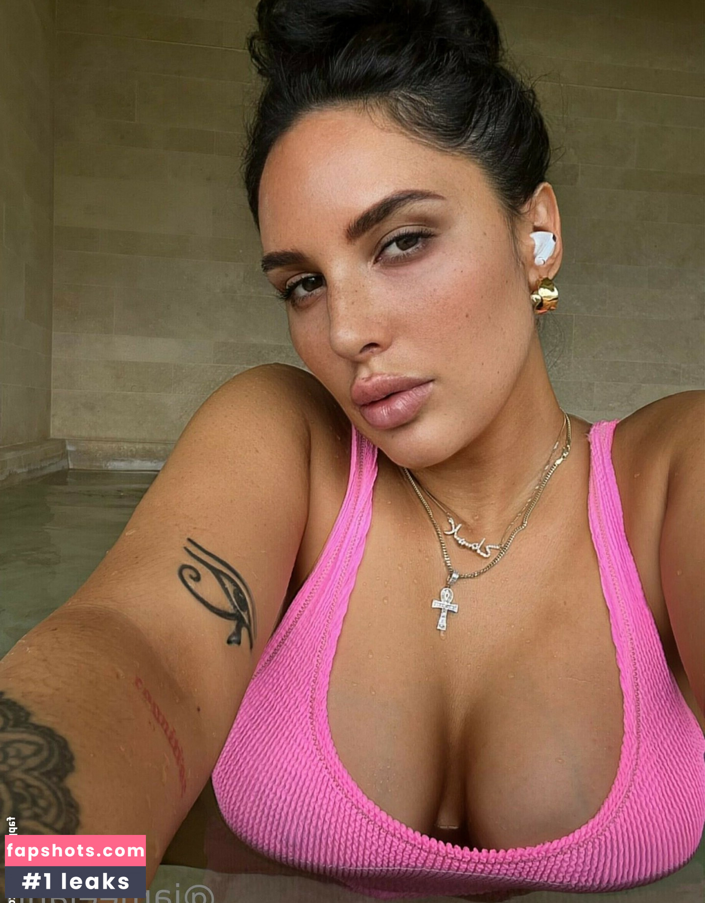 Arabic Princess gallery photo #85