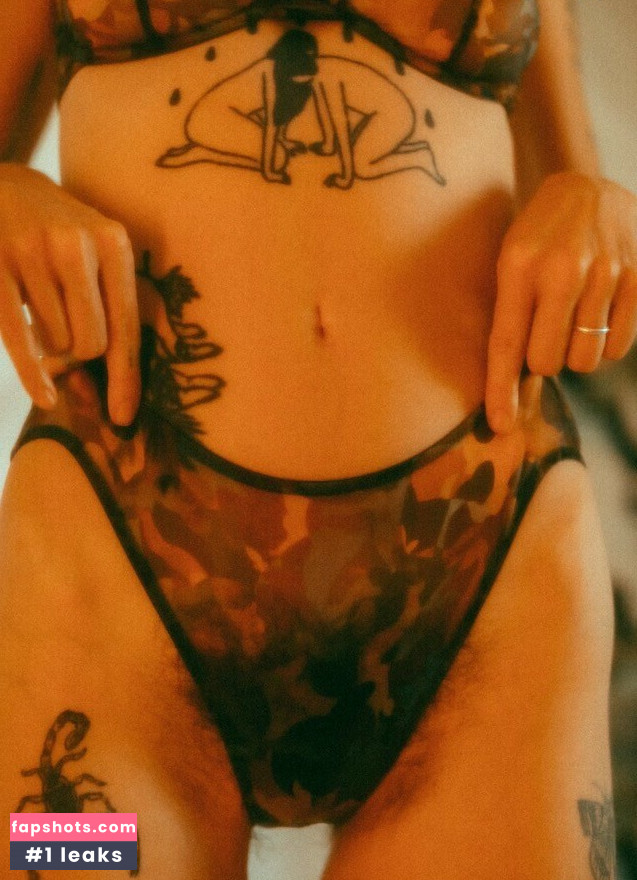 Aralia Hunt gallery photo #3