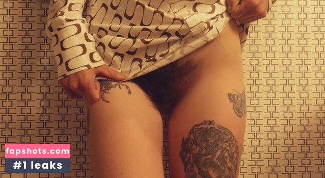 Aralia Hunt gallery photo #6