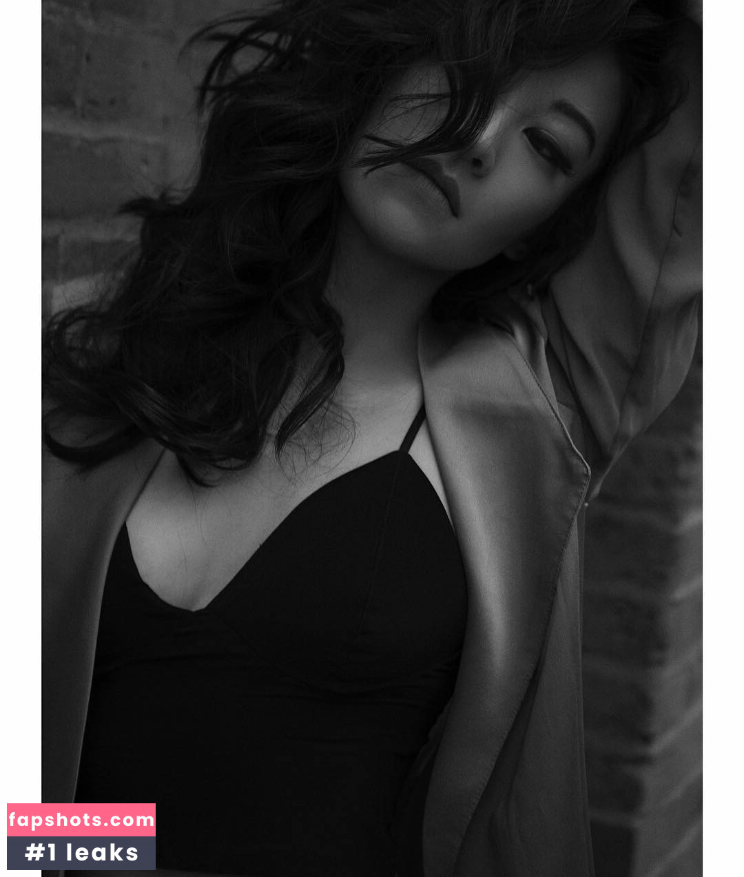 Arden Cho gallery photo #49