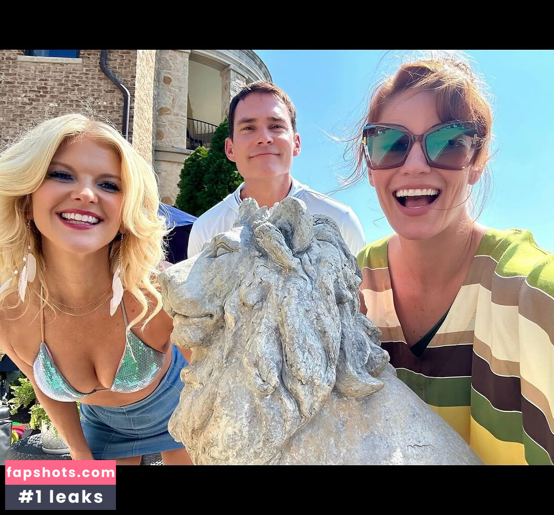 Arden Myrin gallery photo #13