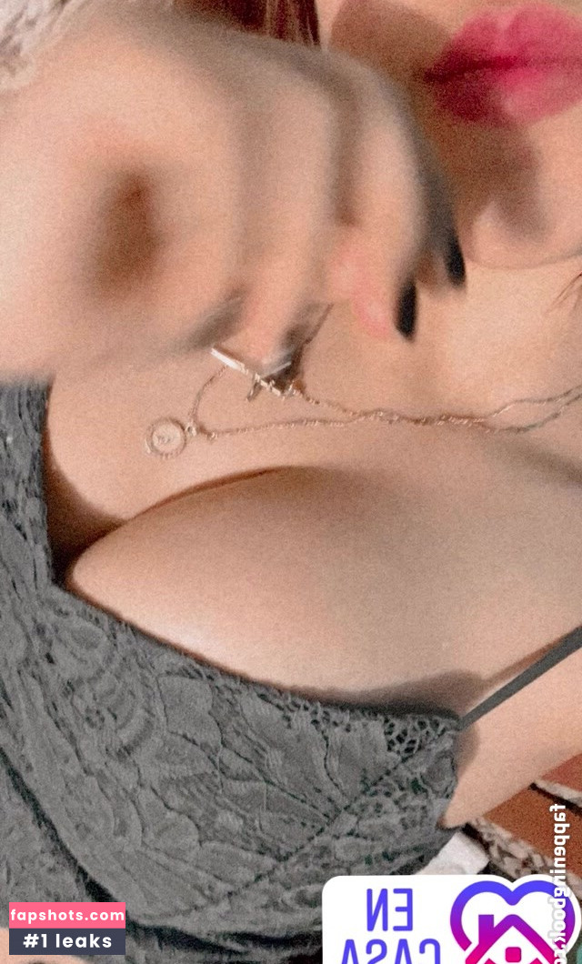 Arely Walle gallery photo #61