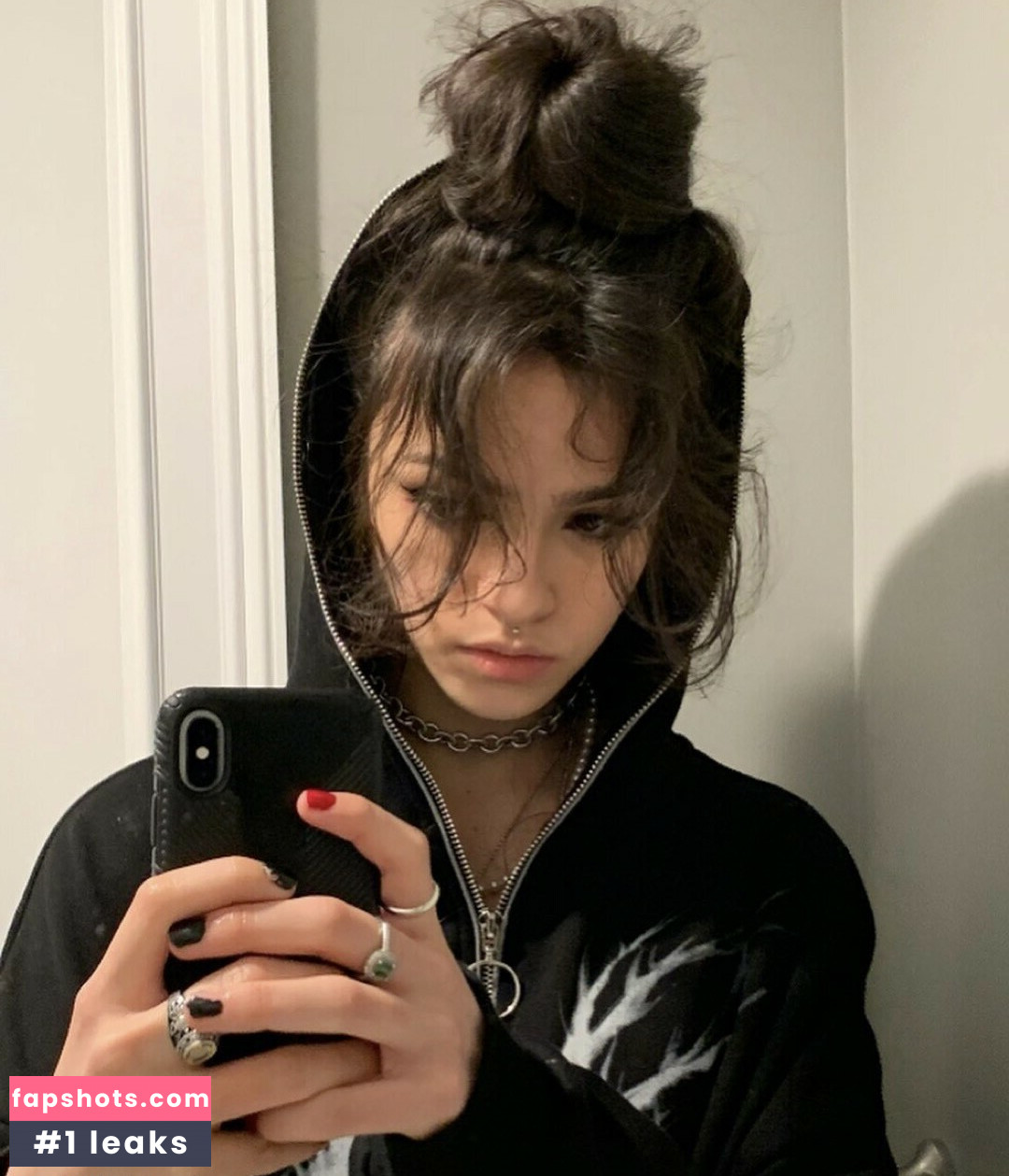 Ari Abdul gallery photo #13