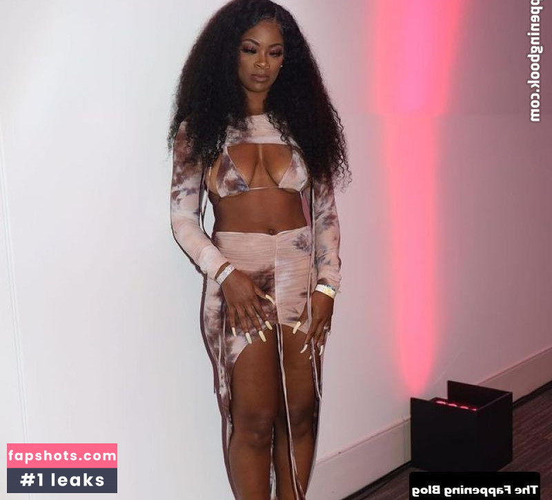 Ari Lennox gallery photo #3