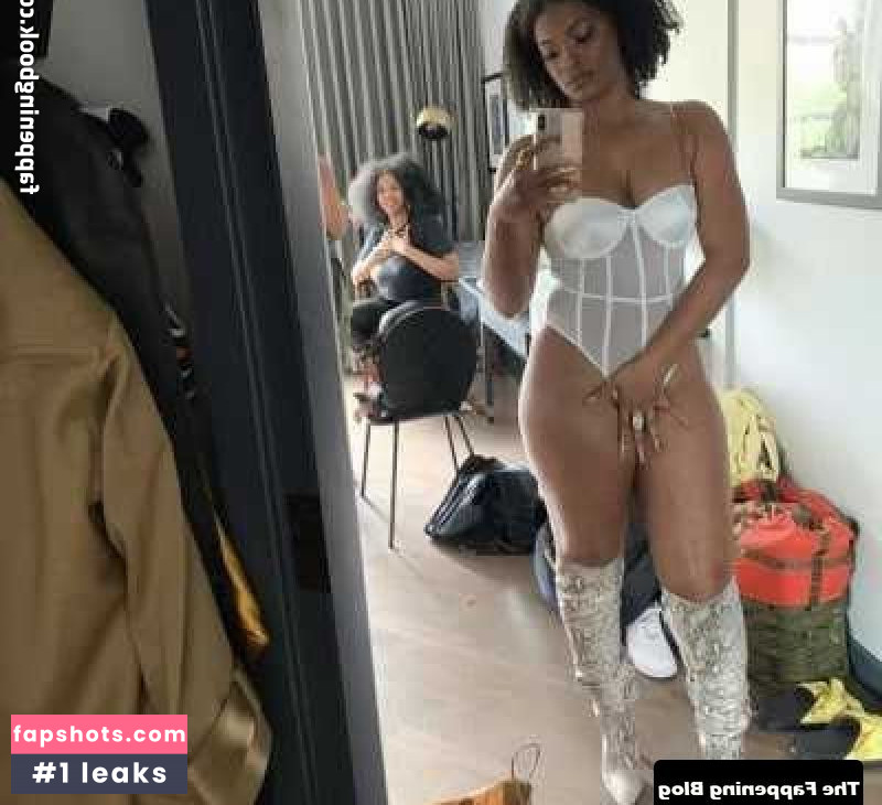 Ari Lennox gallery photo #5