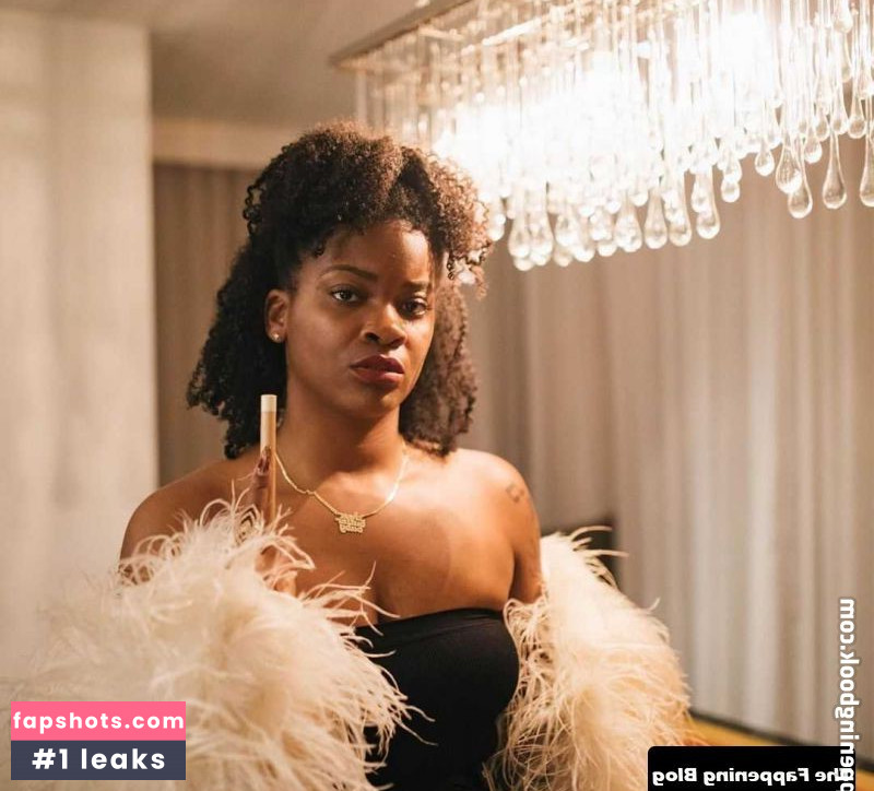 Ari Lennox gallery photo #6