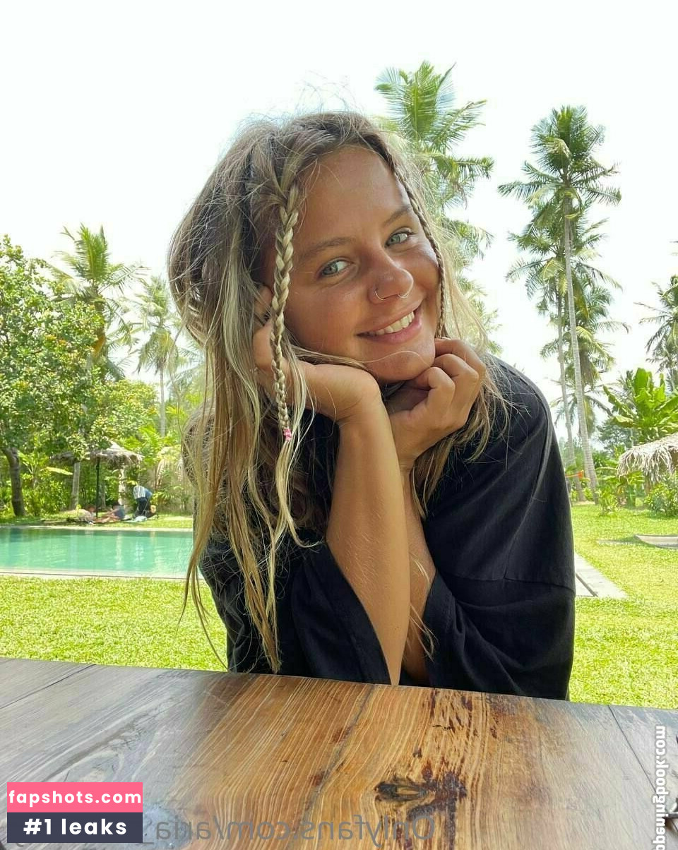 aria_butterfly gallery photo #37