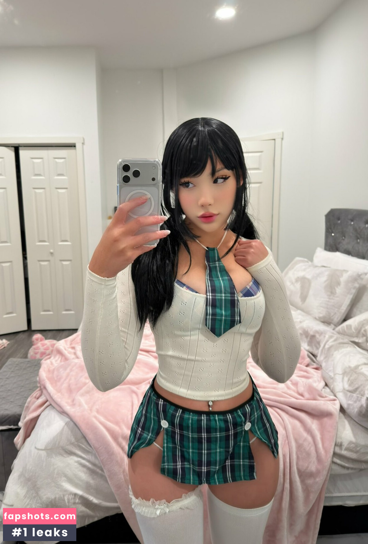 Aria.Lxv gallery photo #5