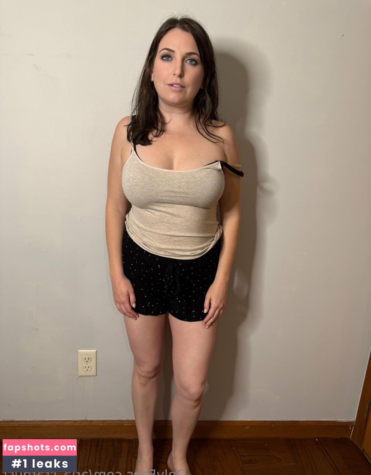 aria_stardust gallery photo #2