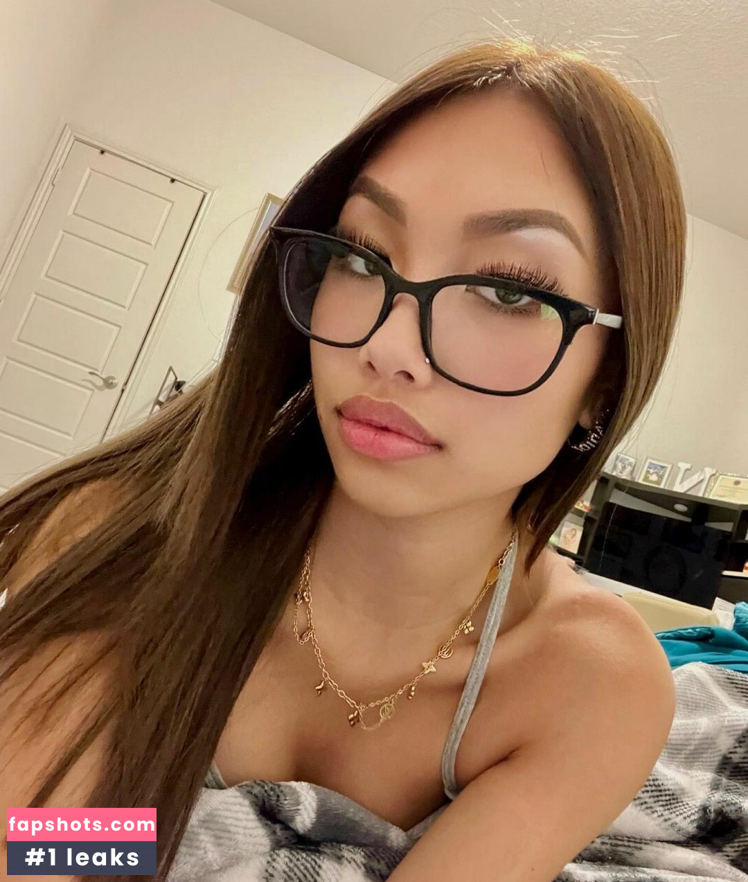 ariabackstage gallery photo #28