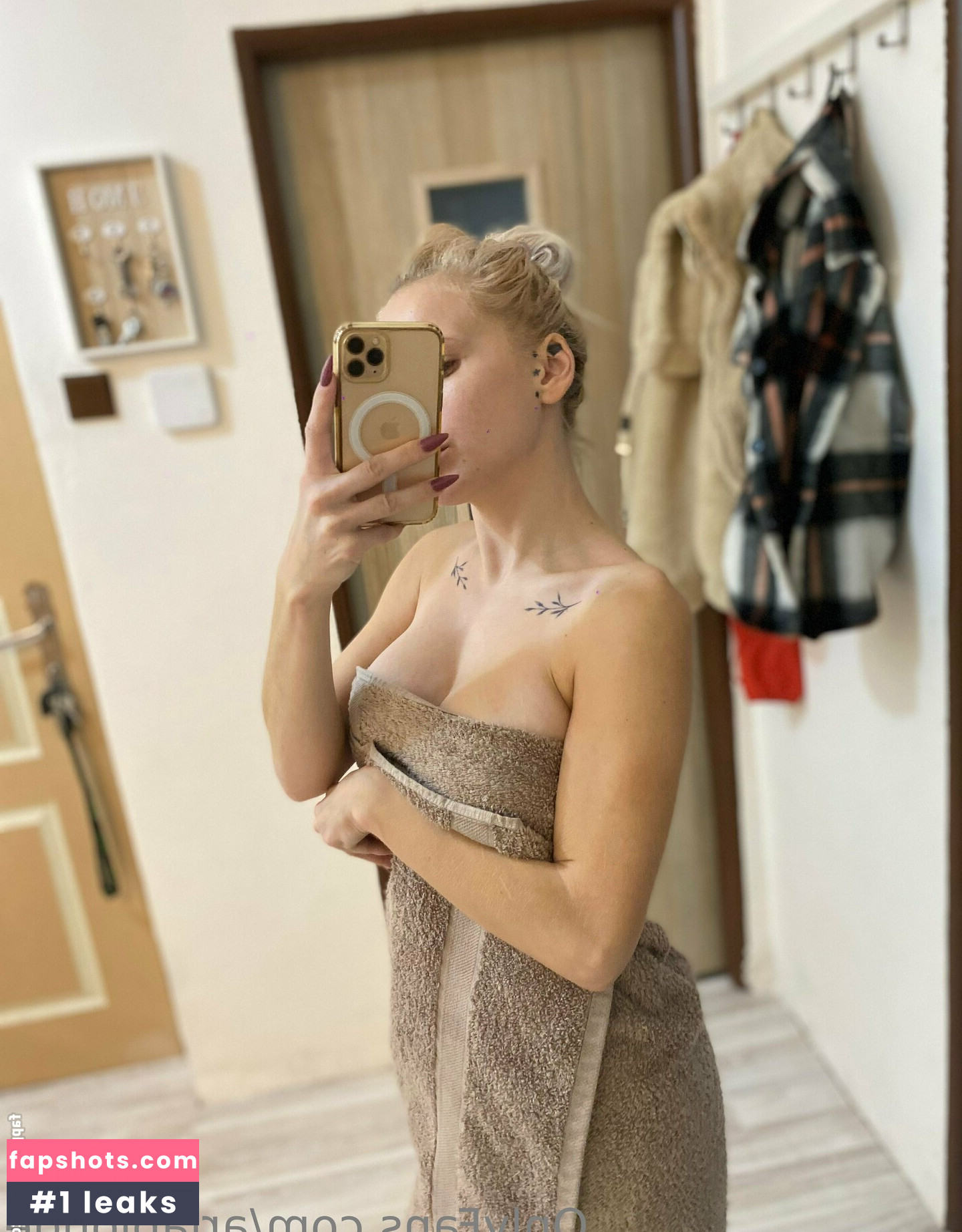 ariablonde gallery photo #50