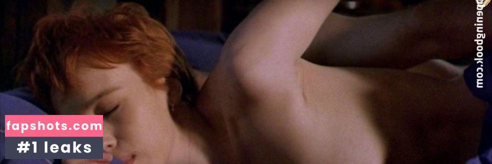 Ariadna Gil gallery photo #17