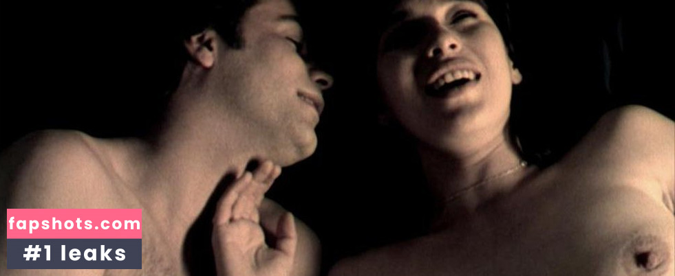 Ariadna Gil gallery photo #23