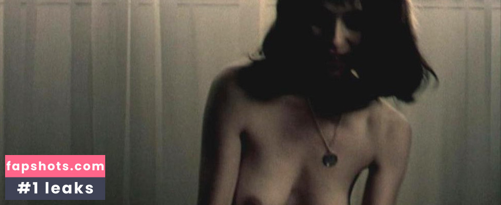 Ariadna Gil gallery photo #28