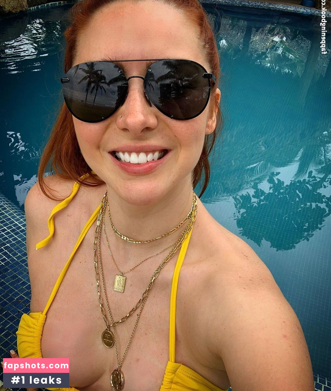 Ariadne Diaz gallery photo #19