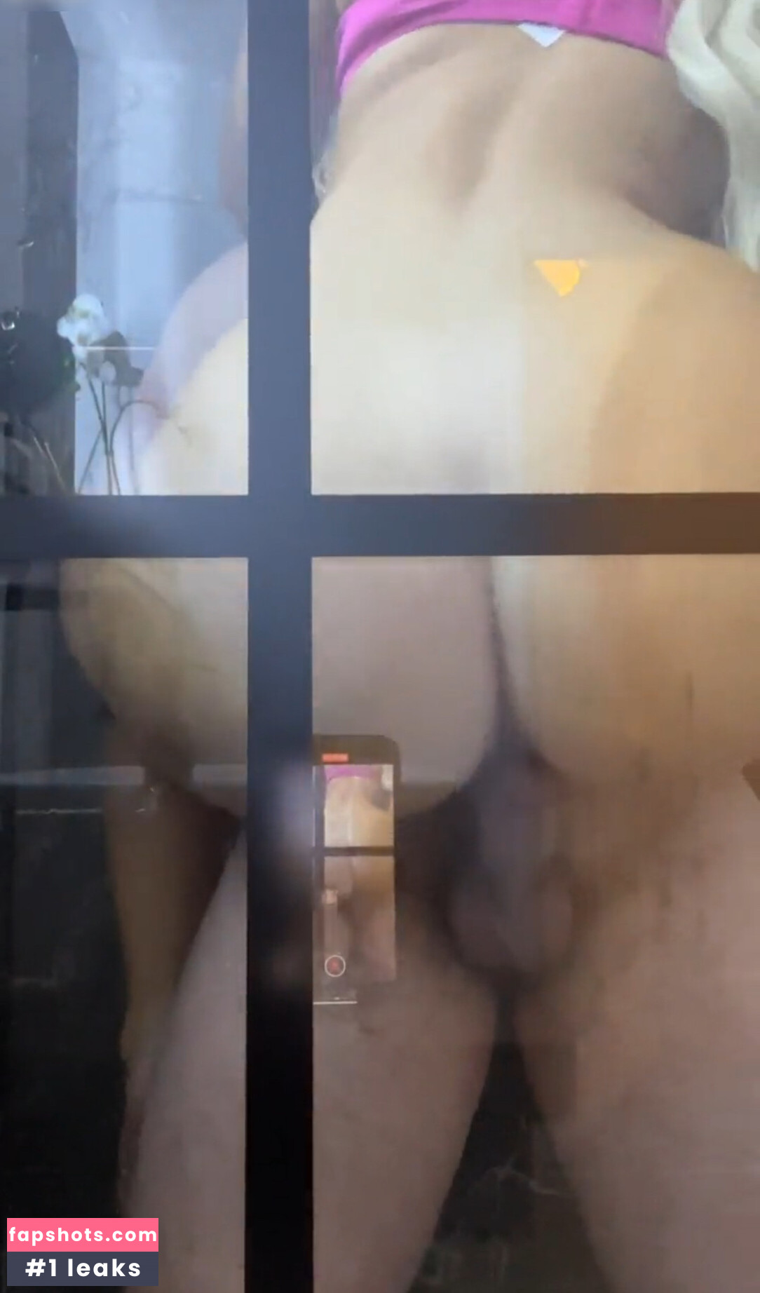 Ariagreyx Filtración Desnuda OnlyFans Foto #3 - Fapshots