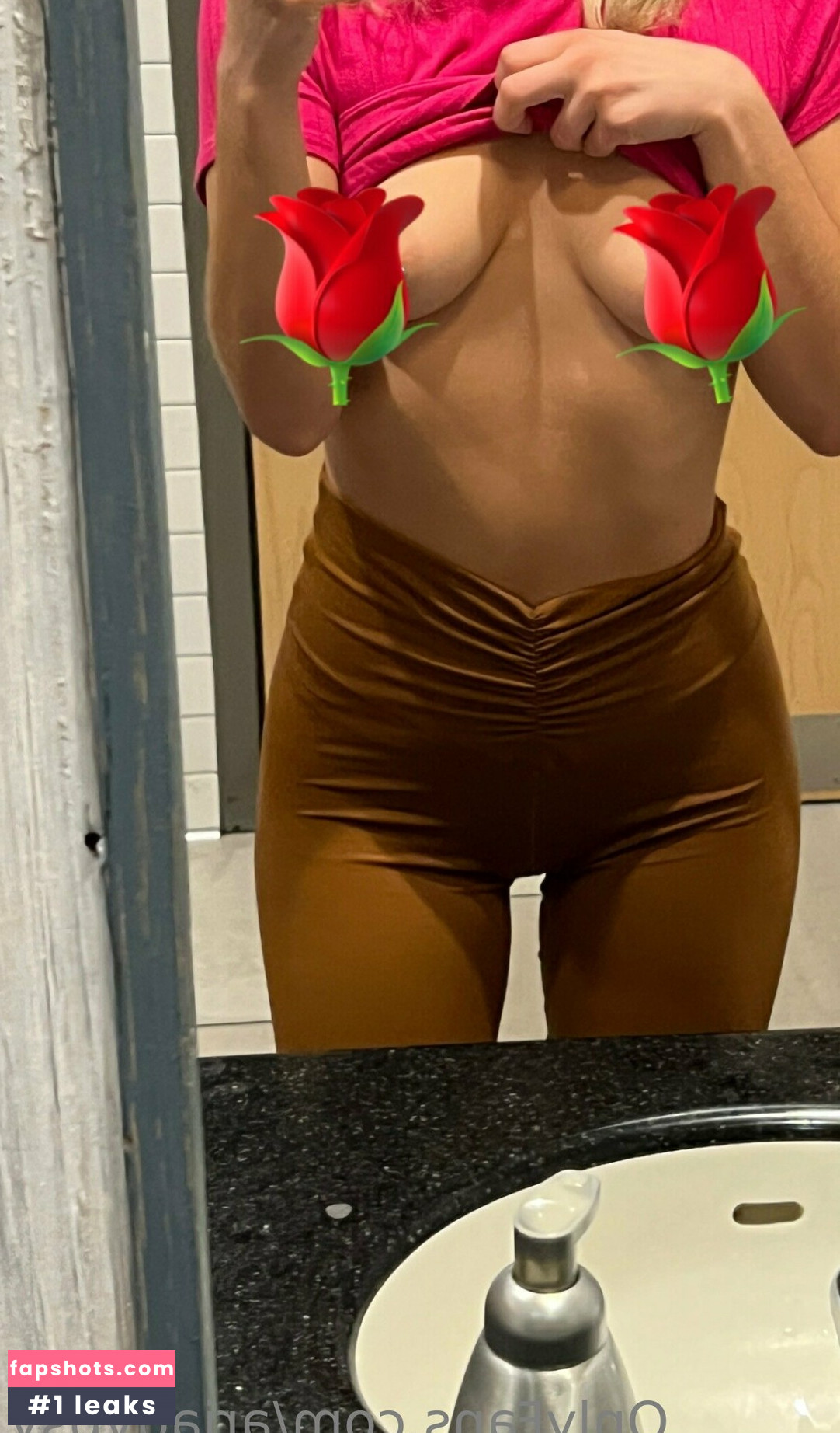 ariagypsy gallery photo #34