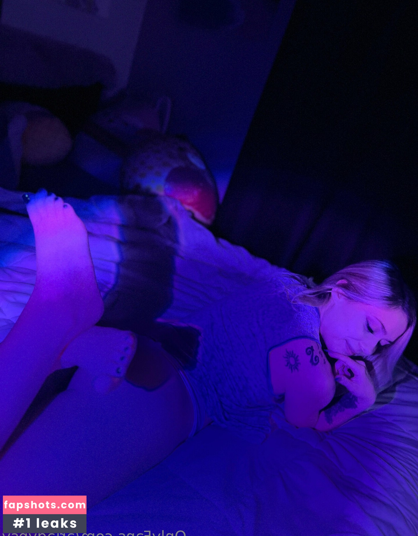 ariagypsy gallery photo #7