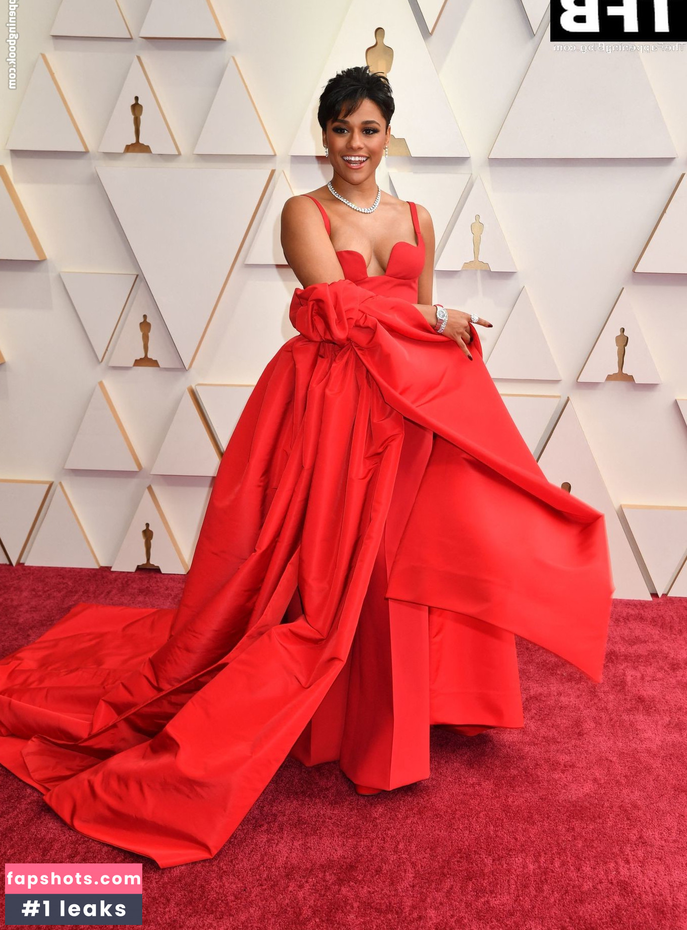 Ariana DeBose gallery photo #9