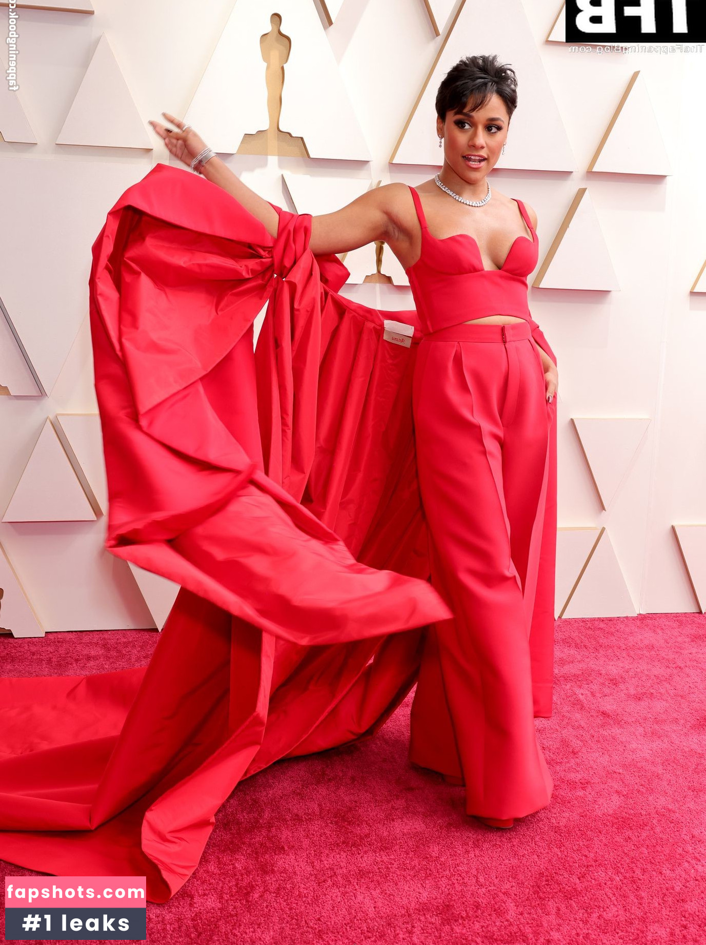 Ariana DeBose gallery photo #10