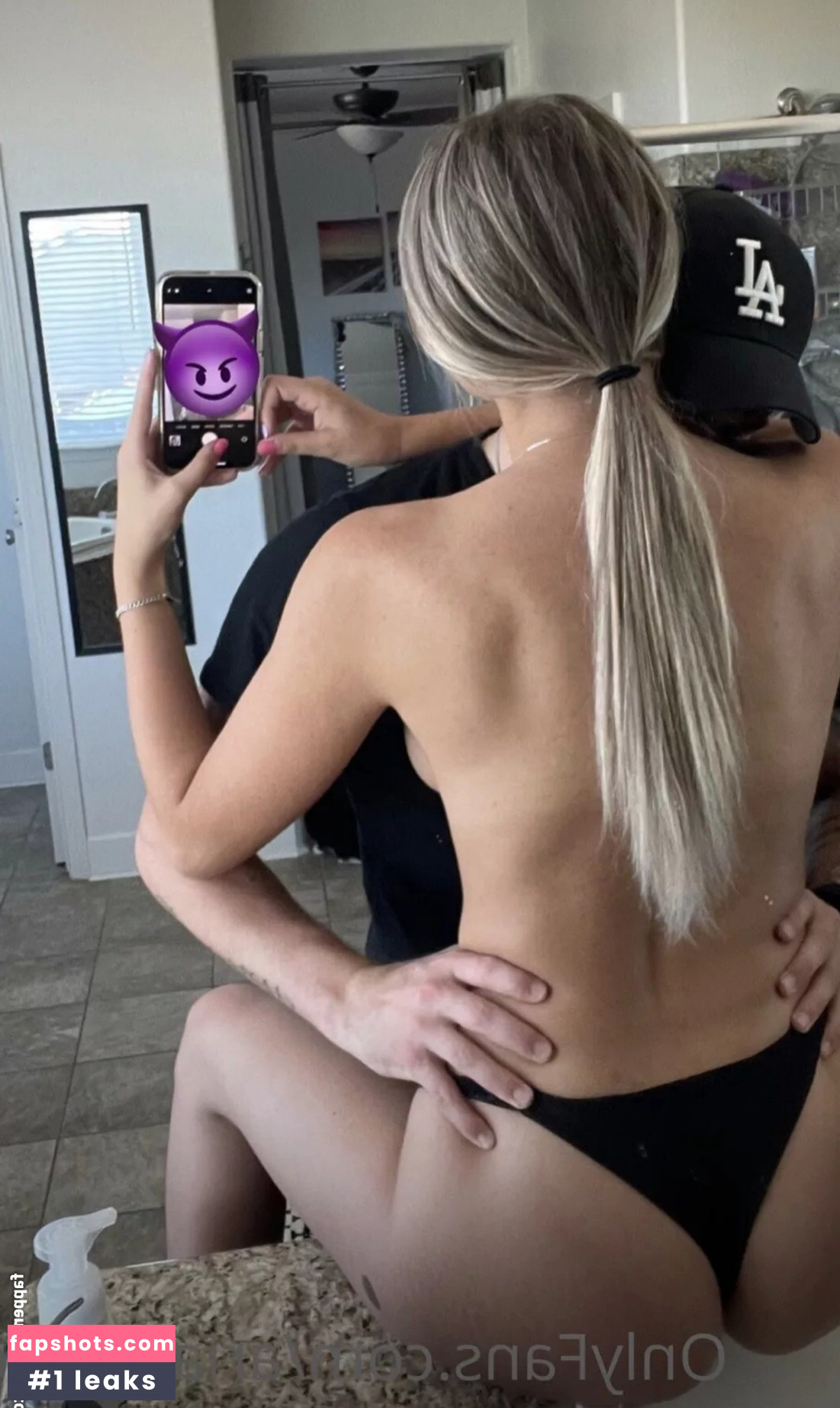 Ariana Lee Nude Leaks OnlyFans Photos #2 - LeakJerk