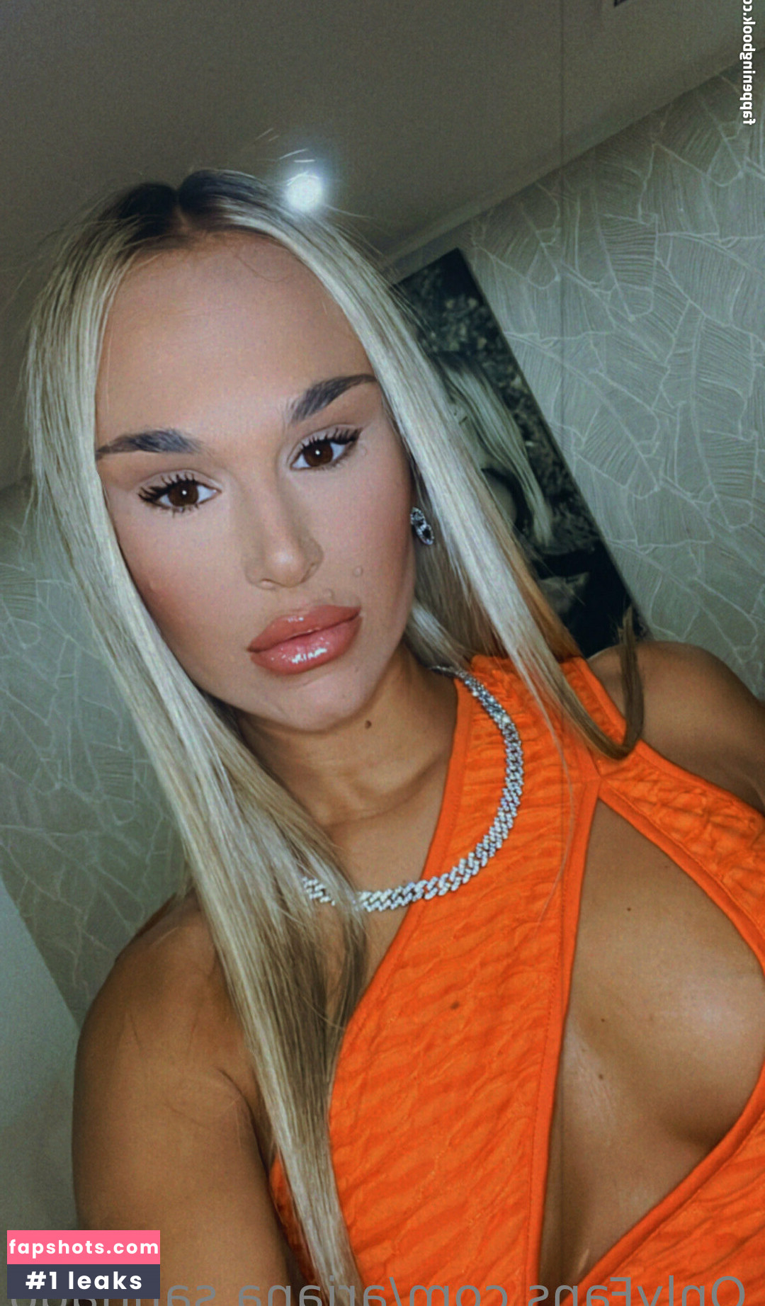 ariana.santiago Filtración Desnuda OnlyFans Foto #6 - Fapshots