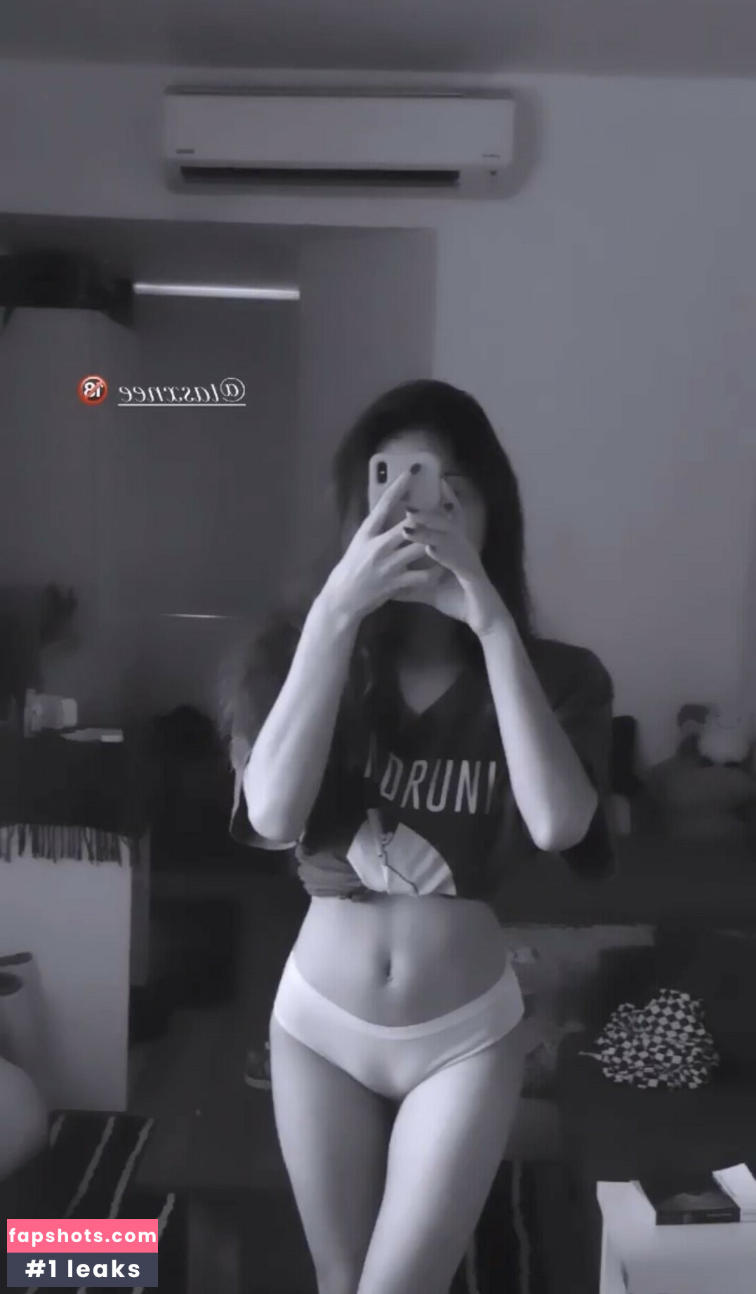 Ariana Tashne Nude Leaks OnlyFans Photos #3 - LeakJerk