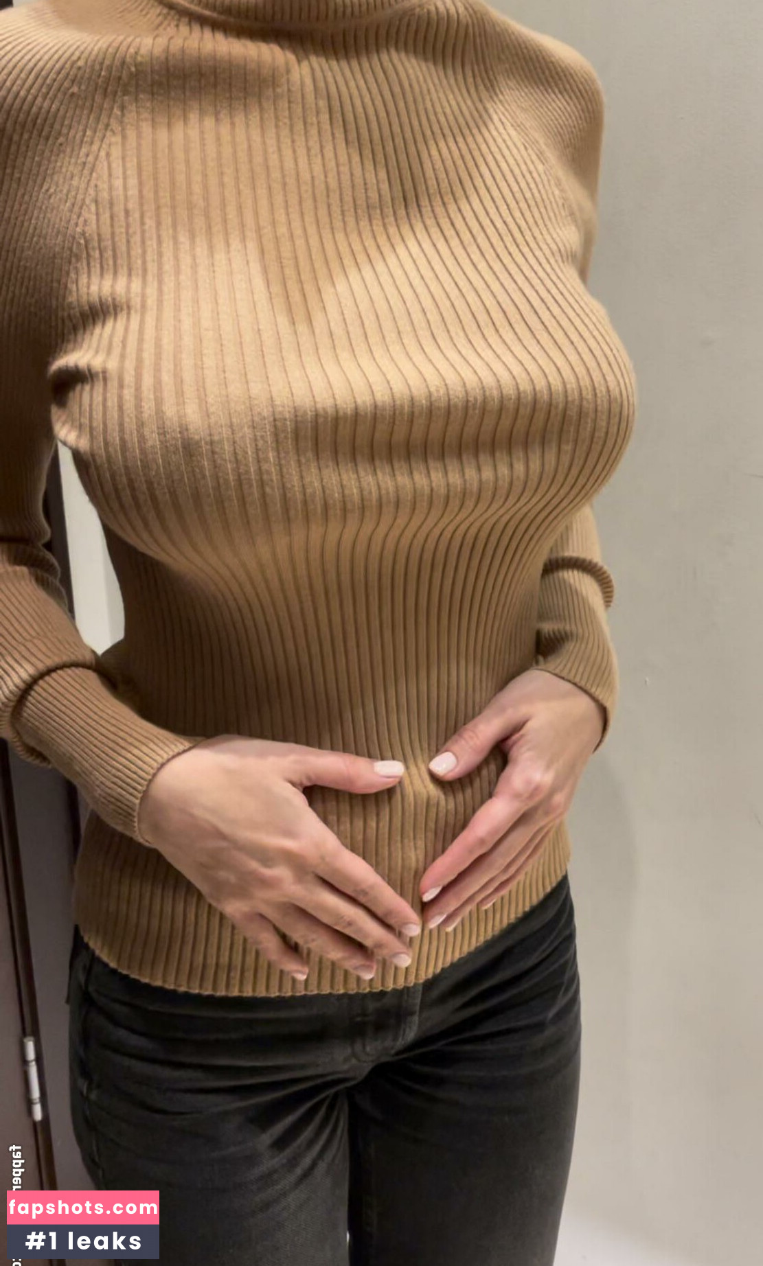 Arianadelbosco gallery photo #18