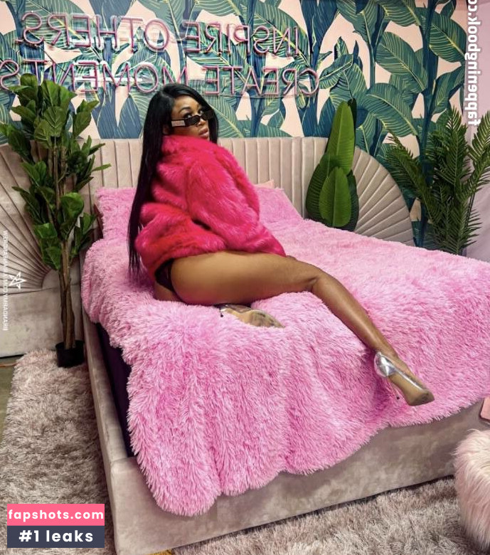 Ariane Andrew Nude Leaks OnlyFans Photos #37 - LeakJerk