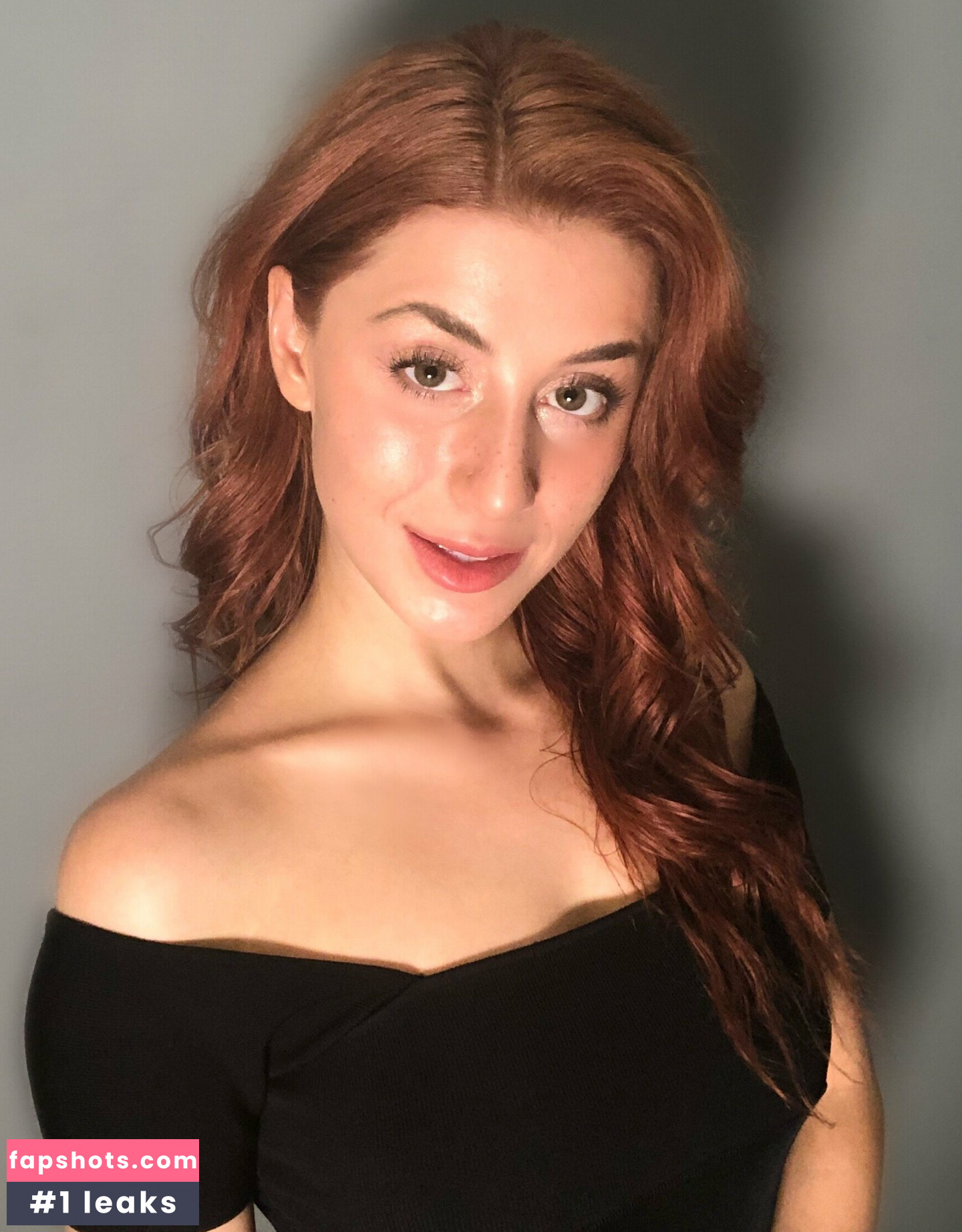 Ariane Kolet gallery photo #2