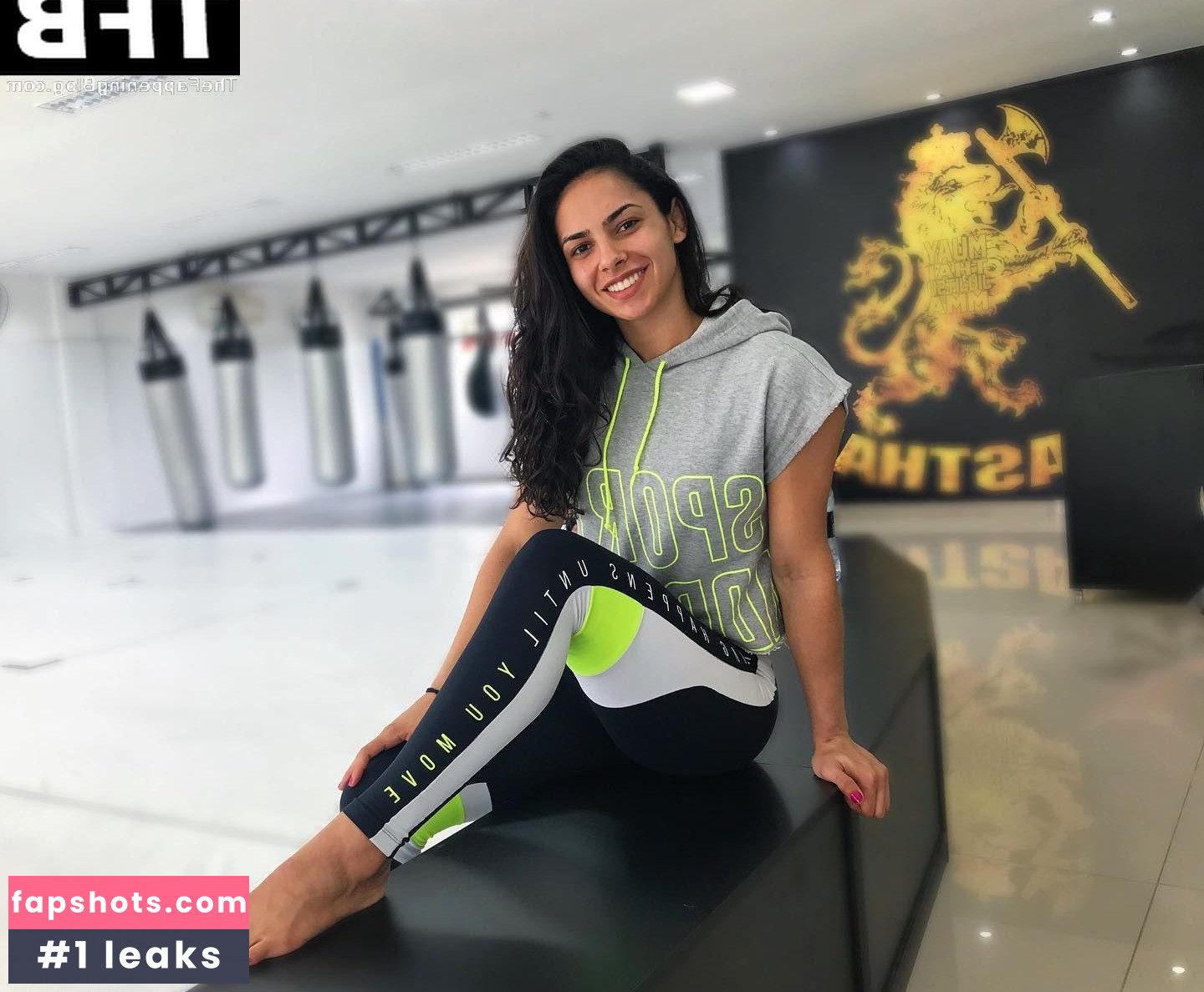 Ariane Lipski gallery photo #23