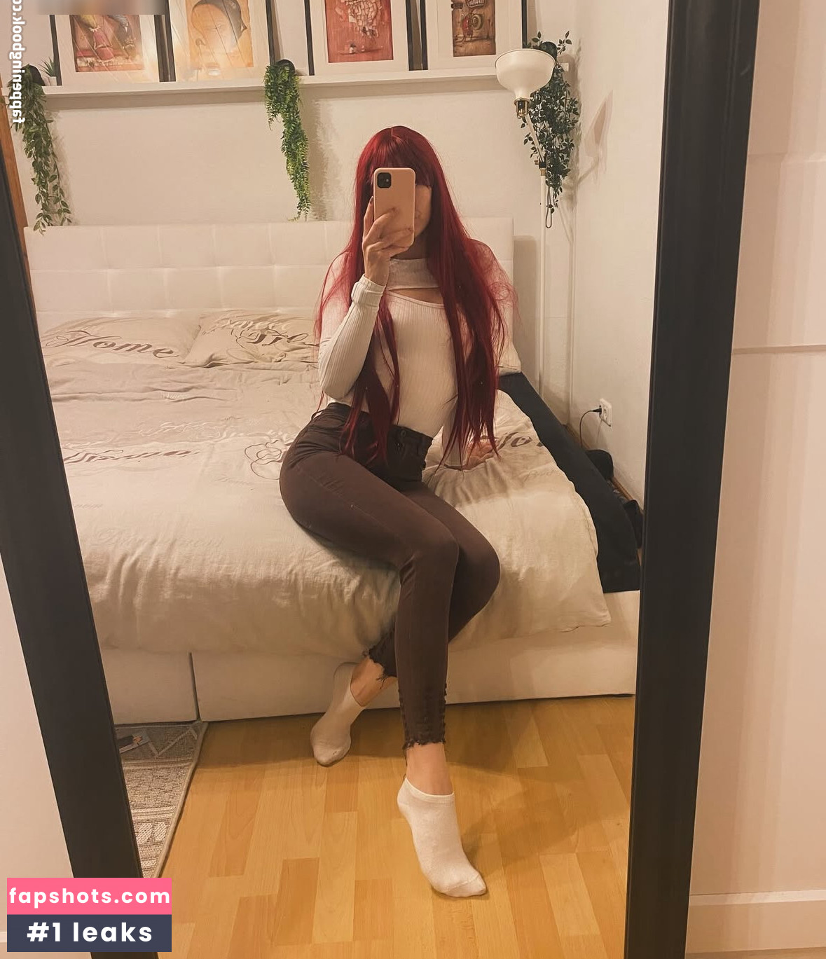 Ariane Morrison gallery photo #6