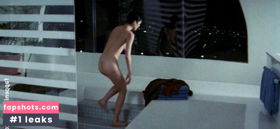 Ariane gallery photo #6