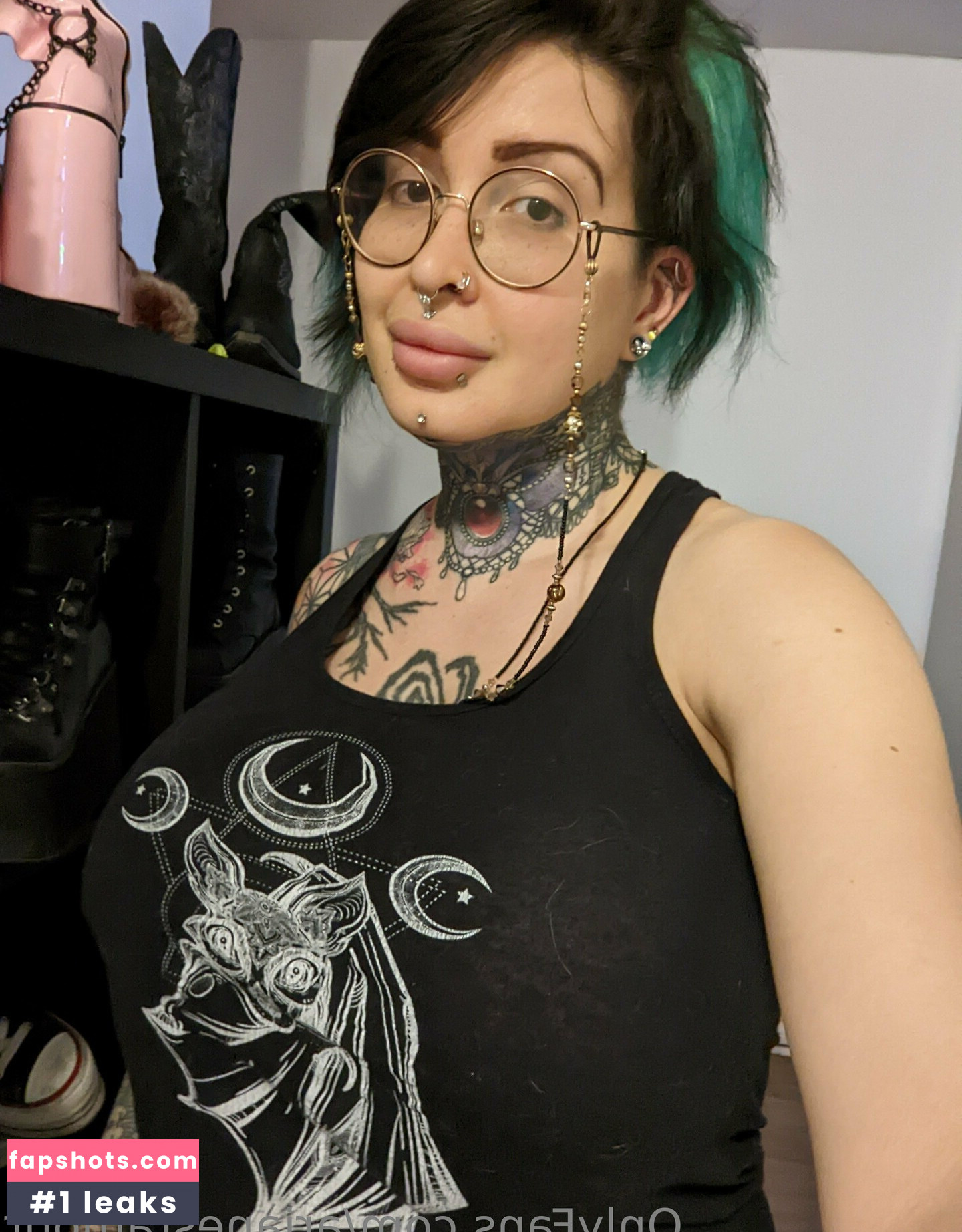 Ariane Saint Amour gallery photo #119