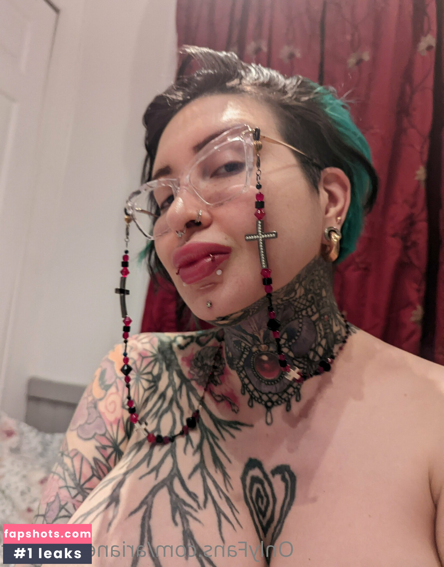 Ariane Saint Amour gallery photo #253