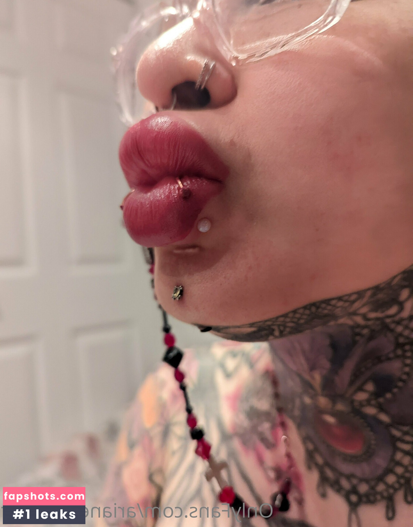 Ariane Saint Amour gallery photo #254