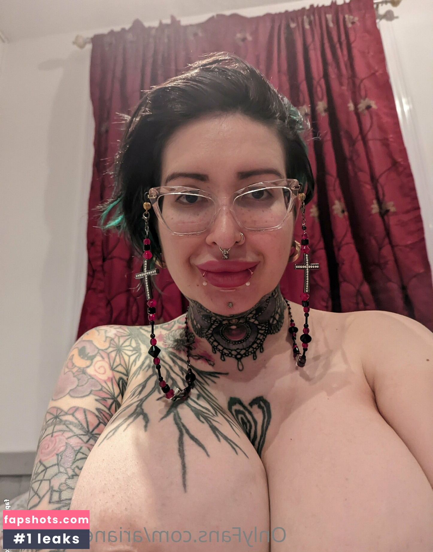 Ariane Saint Amour gallery photo #255