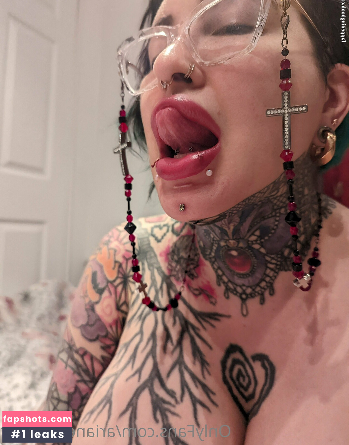 Ariane Saint Amour gallery photo #258