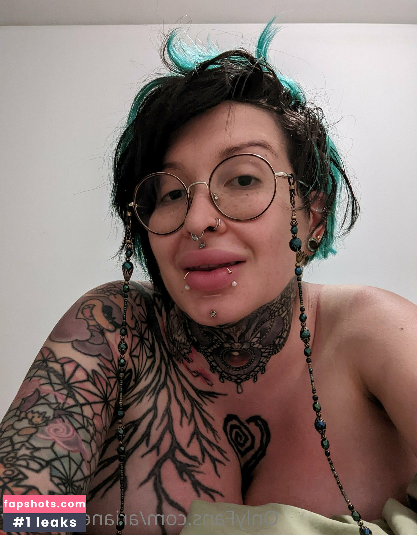 Ariane Saint Amour gallery photo #271